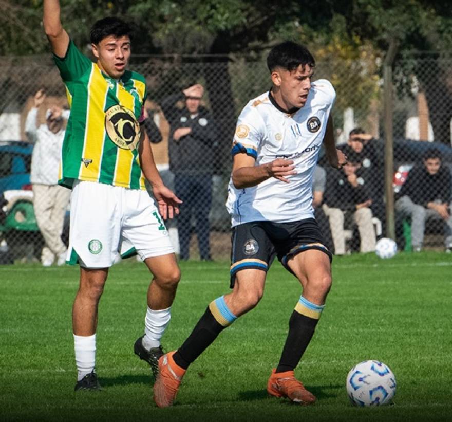 Uribelarrea no pudo con Buenos Aires City por el Promocional Amateur